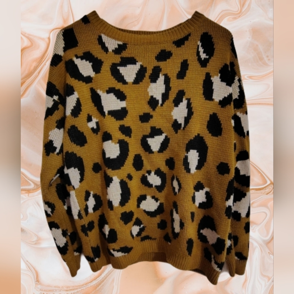 Forever 21 Size Large Leopard Print Sweater - Mustard and Black